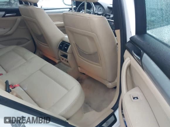 ✅ 2014 BMW X3 xDrive28i • VIN: 5UXWX9C57E0D23276 • Lot: 43535360. Wystawiony na IAAI z przebiegiem 167 854 mil. Bezpłatny archiwum sprzedaży aukcyjnych z USA i szczegółowy raport historii pojazdu na DreamBid. Zdjęcie 8.