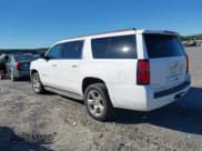 ✅ 2015 Chevrolet Suburban LT • VIN: 1GNSCJKC4FR616440 • Lot: 43489812. Wystawiony na IAAI z przebiegiem 212 406 mil. Bezpłatny archiwum sprzedaży aukcyjnych z USA i szczegółowy raport historii pojazdu na DreamBid. Zdjęcie 3.