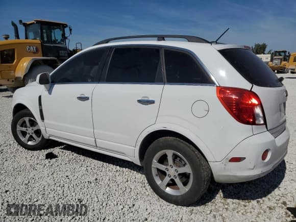 ✅ 2014 Chevrolet Captiva Sport LT • VIN: 3GNAL3EK3ES530185 • Lot: 43029625. Wystawiony na Copart z przebiegiem 189 892 mil. Bezpłatny archiwum sprzedaży aukcyjnych z USA i szczegółowy raport historii pojazdu na DreamBid. Zdjęcie 2.