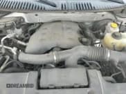 ✅ 2017 Ford Expedition Platinum • VIN: 1FMJU1LT1HEA42692 • Лот: 47258545. Опубликован ранее на Copart с пробегом 97 439 миль. Бесплатный доступ к архиву аукционных продаж из США и подробный отчёт об истории автомобиля на DreamBid. Изображение 15.