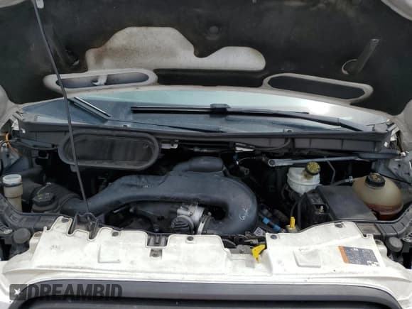 ✅ 2017 Ford Transit • VIN: 1FTYR2ZM2HKA00916 • Лот: 63469325. Опубликован ранее на Copart с пробегом 185 274 миль. Бесплатный доступ к архиву аукционных продаж из США и подробный отчёт об истории автомобиля на DreamBid. Изображение 11.