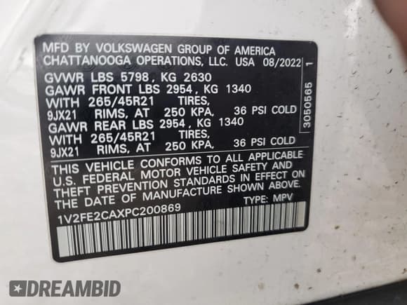 ✅ 2023 Volkswagen Atlas SEL Premium R-Line • VIN: 1V2FE2CAXPC200869 • Lot: 50109995. Listed on Copart with 55,710 mi. Free auction sales archive from the USA and detailed vehicle history report at DreamBid. Image 12.