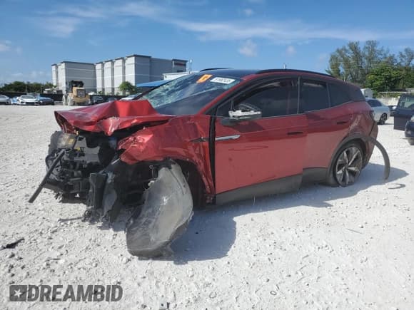 ✅ 2023 Volkswagen ID.4 Pro S • VIN: 1V2FMPE81PC012204 • Lot: 61662435. Listed on Copart with 28,374 mi. Free auction sales archive from the USA and detailed vehicle history report at DreamBid. Image 1.