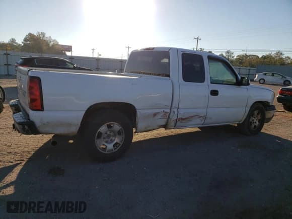 ✅ 2004 Chevrolet Silverado 1500 Work Truck • VIN: 1GCEC19V04Z251815 • Лот: 74485774. Опубликован ранее на Copart с пробегом 215 893 миль. Бесплатный доступ к архиву аукционных продаж из США и подробный отчёт об истории автомобиля на DreamBid. Изображение 3.