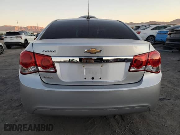 2016 Chevrolet Cruze LS с VIN 1G1PC5SH4G7182897, выставлен на аукционе Copart как лот 87116995 с пробегом 47 536 миль миль и Списание • Salvage title. История ставок и продаж доступна на DreamBid. Изображение 6.