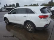 ✅ 2017 Kia Sorento LX • VIN: 5XYPG4A32HG202550 • Лот: 81950805. Опубликован ранее на Copart с пробегом 167 819 миль. Бесплатный доступ к архиву аукционных продаж из США и подробный отчёт об истории автомобиля на DreamBid. Изображение 2.