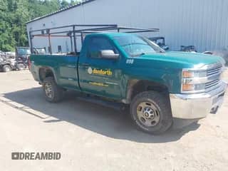 ✅ 2015 Chevrolet Silverado 2500HD Work Truck • VIN: 1GC0CUEG1FZ527683 • Lot: 42869774. Wystawiony na IAAI z przebiegiem 191 790 mil. Bezpłatny archiwum sprzedaży aukcyjnych z USA i szczegółowy raport historii pojazdu na DreamBid. Zdjęcie 1.