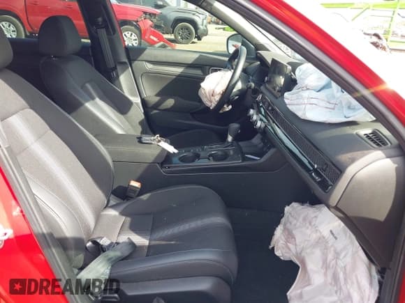 ✅ 2024 Honda Civic Sport • VIN: 2HGFE2F5XRH552612 • Lot: 42091995. Listed on IAAI with 16,282 mi. Free auction sales archive from the USA and detailed vehicle history report at DreamBid. Image 5.