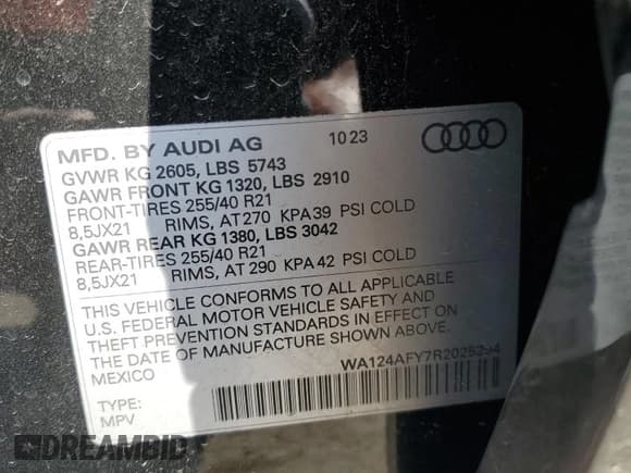 ✅ 2024 Audi SQ5 Sportback Premium Plus • VIN: WA124AFY7R2025294 • Lot: 67864824. Listed on Copart with 2,776 mi. Free auction sales archive from the USA and detailed vehicle history report at DreamBid. Image 13.