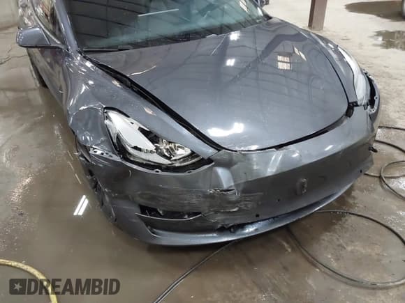 ✅ 2021 Tesla Model 3 Performance • VIN: 5YJ3E1EC3MF044802 • Lot: 41891096. Wystawiony na IAAI z przebiegiem 56 001 mil. Bezpłatny archiwum sprzedaży aukcyjnych z USA i szczegółowy raport historii pojazdu na DreamBid. Zdjęcie 18.