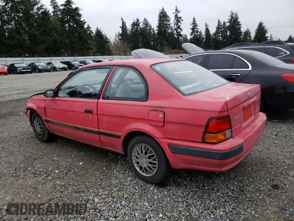 ✅ 1995 Toyota Tercel DX • VIN: JT2EL56D8S0069454 • Lot: 87302474. Wystawiony na Copart z przebiegiem 163 572 mil. Bezpłatny archiwum sprzedaży aukcyjnych z USA i szczegółowy raport historii pojazdu na DreamBid. Zdjęcie 2.