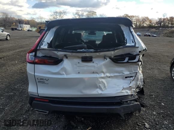 ✅ 2024 Honda CR-V Sport-L • VIN: 7FARS6H80RE072284 • Лот: 91893535. Опубликован ранее на Copart с пробегом 10 986 миль. Бесплатный доступ к архиву аукционных продаж из США и подробный отчёт об истории автомобиля на DreamBid. Изображение 6.