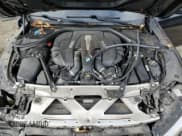 ✅ 2016 BMW 7 Series 750i xDrive • VIN: WBA7F2C58GG420149 • Lot: 92687385. Wystawiony na Copart z przebiegiem 96 532 mil. Bezpłatny archiwum sprzedaży aukcyjnych z USA i szczegółowy raport historii pojazdu na DreamBid. Zdjęcie 11.