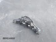 ✅ 2024 Toyota Corolla Cross Hybrid S • VIN: 7MUFBABG6RV021486 • Lot: 43543897. Wystawiony na IAAI z przebiegiem 31 093 mil. Bezpłatny archiwum sprzedaży aukcyjnych z USA i szczegółowy raport historii pojazdu na DreamBid. Zdjęcie 11.