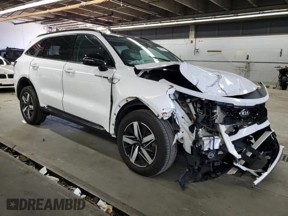 ✅ 2021 Kia Sorento S • VIN: 5XYRL4LC3MG003390 • Лот: 84421965. Опубликован ранее на Copart с пробегом 87 086 миль. Бесплатный доступ к архиву аукционных продаж из США и подробный отчёт об истории автомобиля на DreamBid. Изображение 4.