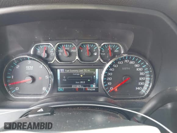 ✅ 2016 Chevrolet Silverado 1500 LT • VIN: 1GCVKREH4GZ312752 • Лот: 43278793. Опубликован ранее на IAAI с пробегом 201 923 миль. Бесплатный доступ к архиву аукционных продаж из США и подробный отчёт об истории автомобиля на DreamBid. Изображение 7.