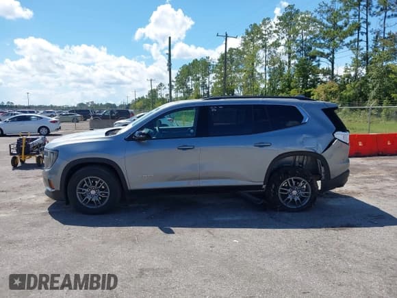✅ 2025 GMC Acadia FWD Elevation • VIN: 1GKENKRS3SJ155697 • Lot: 43314284. Listed on IAAI with 24,631 mi. Free auction sales archive from the USA and detailed vehicle history report at DreamBid. Image 14.