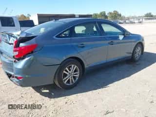 2016 Hyundai Sonata SE с VIN 5NPE24AF2GH331640, выставлен на аукционе IAAI как лот 43500795 с пробегом 154 648 миль миль и . История ставок и продаж доступна на DreamBid. Изображение 4.