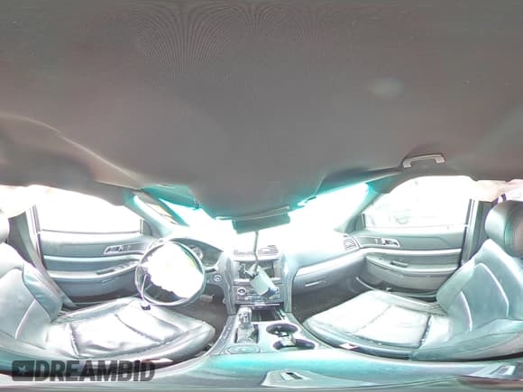 ✅ 2016 Ford Explorer XLT • VIN: 1FM5K8D8XGGB66764 • Lot: 56551195. Wystawiony na Copart z przebiegiem Nie podano. Bezpłatny archiwum sprzedaży aukcyjnych z USA i szczegółowy raport historii pojazdu na DreamBid. Zdjęcie 16.