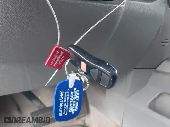 ✅ 2005 Nissan Armada LE • VIN: 5N1AA08B05N713185 • Lot: 43713040. Wystawiony na IAAI z przebiegiem 300 193 mil. Bezpłatny archiwum sprzedaży aukcyjnych z USA i szczegółowy raport historii pojazdu na DreamBid. Zdjęcie 11.