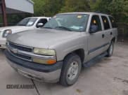 ✅ 2004 Chevrolet Tahoe LS • VIN: 1GNEC13VX4R150538 • Lot: 43490328. Wystawiony na IAAI z przebiegiem Nie podano. Bezpłatny archiwum sprzedaży aukcyjnych z USA i szczegółowy raport historii pojazdu na DreamBid. Zdjęcie 2.