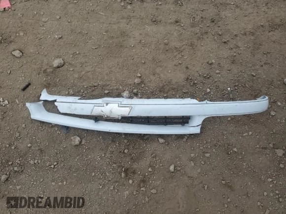 ✅ 2003 Chevrolet Suburban Z71 • VIN: 3GNFK16Z23G227181 • Лот: 84012234. Опубликован ранее на Copart с пробегом 161 442 миль. Бесплатный доступ к архиву аукционных продаж из США и подробный отчёт об истории автомобиля на DreamBid. Изображение 14.