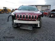 ✅ 2014 Jeep Cherokee Latitude • VIN: 1C4PJMCS0EW226690 • Lot: 82654465. Wystawiony na Copart z przebiegiem 133 666 mil. Bezpłatny archiwum sprzedaży aukcyjnych z USA i szczegółowy raport historii pojazdu na DreamBid. Zdjęcie 5.