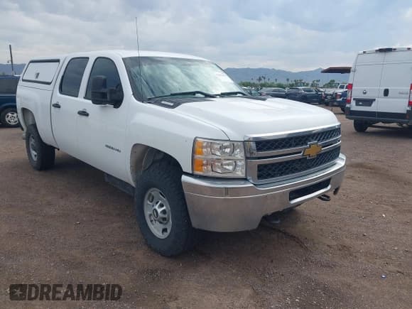 ✅ 2012 Chevrolet Silverado 2500HD Work Truck • VIN: 1GC1KVC82CF120123 • Лот: 43423296. Опубликован ранее на IAAI с пробегом 79 821 миль. Бесплатный доступ к архиву аукционных продаж из США и подробный отчёт об истории автомобиля на DreamBid. Изображение 1.