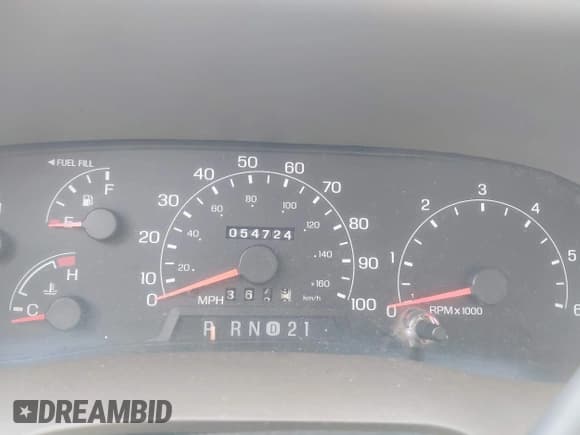 ✅ 2001 Ford F-250 XL • VIN: 1FTNF21L21EB87741 • Lot: 43591064. Wystawiony na IAAI z przebiegiem 54 724 mil. Bezpłatny archiwum sprzedaży aukcyjnych z USA i szczegółowy raport historii pojazdu na DreamBid. Zdjęcie 7.