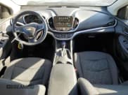 ✅ 2018 Chevrolet Volt LT • VIN: 1G1RC6S5XJU111605 • Lot: 81420663. Wystawiony na Copart z przebiegiem 44 725 mil. Bezpłatny archiwum sprzedaży aukcyjnych z USA i szczegółowy raport historii pojazdu na DreamBid. Zdjęcie 8.