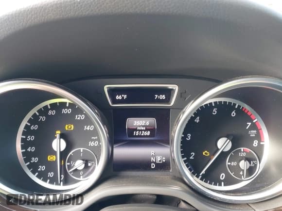 ✅ 2014 Mercedes-Benz M 350 • VIN: 4JGDA5HB7EA327400 • Lot: 42837967. Listed on IAAI with 151,268 mi. Free auction sales archive from the USA and detailed vehicle history report at DreamBid. Image 7.