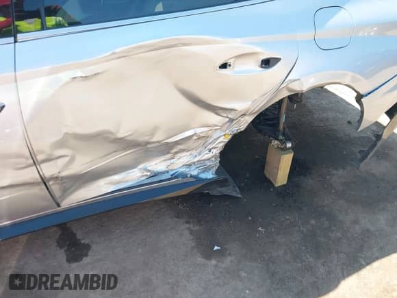 2025 Hyundai Sonata SEL Convenience with VIN KMHL14JA7SA458961, listed as a IAAI auction lot 43217771 with 9,031 mi miles and . Bid and sale history available at DreamBid. Image 6.