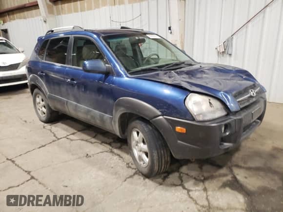 2005 Hyundai Tucson GLS z VIN KM8JN72D15U141766, wystawiony jako Copart lot #80990424 z przebiegiem 158 819 mil mil oraz Szkoda całkowita • Salvage title. Historia ofert i sprzedaży dostępna na DreamBid. Obrazek 4.