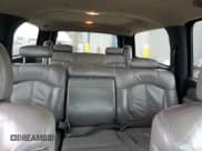 ✅ 2002 Chevrolet Suburban LT • VIN: 1GNFK16Z42J301570 • Лот: 54318505. Опубликован ранее на Copart с пробегом 208 223 миль. Бесплатный доступ к архиву аукционных продаж из США и подробный отчёт об истории автомобиля на DreamBid. Изображение 10.