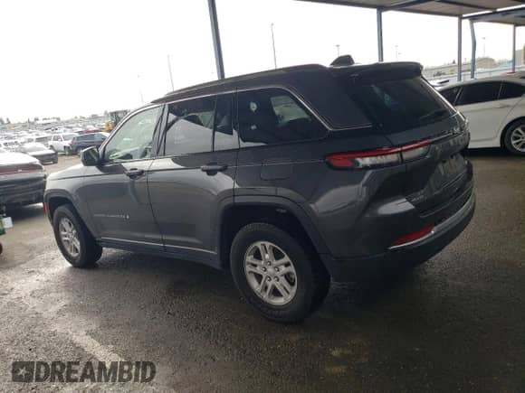 2023 Jeep Grand Cherokee Altitude X with VIN 1C4RJHAGXPC578615, listed as a Copart auction lot 86881694 with 33,853 mi miles and Salvage title. Bid and sale history available at DreamBid. Image 2.