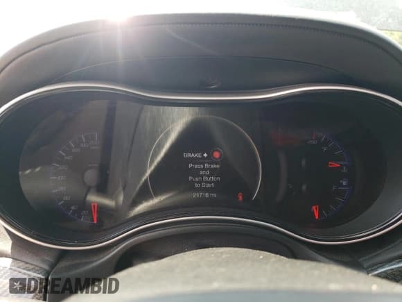 ✅ 2020 Jeep Grand Cherokee Trackhawk • VIN: 1C4RJFN90LC170702 • Lot: 67568655. Wystawiony na Copart z przebiegiem 21 716 mil. Bezpłatny archiwum sprzedaży aukcyjnych z USA i szczegółowy raport historii pojazdu na DreamBid. Zdjęcie 9.