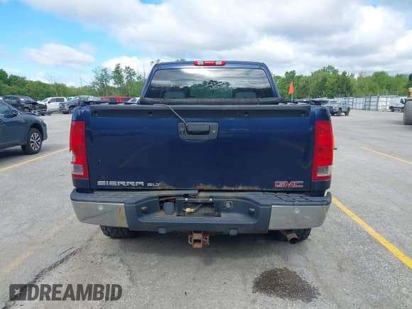 ✅ 2009 GMC Sierra 1500 • VIN: 2GTEK33Y391100131 • Лот: 42292487. Опубликован ранее на IAAI с пробегом 197 968 миль. Бесплатный доступ к архиву аукционных продаж из США и подробный отчёт об истории автомобиля на DreamBid. Изображение 16.