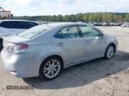✅ 2010 Lexus HS 250h Premium • VIN: JTHBB1BA9A2011274 • Lot: 43277001. Listed on IAAI with 140,313 mi. Free auction sales archive from the USA and detailed vehicle history report at DreamBid. Image 13.