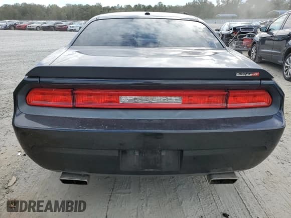 ✅ 2010 Dodge Challenger SRT-8 • VIN: 2B3CJ7DW9AH161950 • Lot: 73996914. Wystawiony na Copart z przebiegiem 140 088 mil. Bezpłatny archiwum sprzedaży aukcyjnych z USA i szczegółowy raport historii pojazdu na DreamBid. Zdjęcie 6.