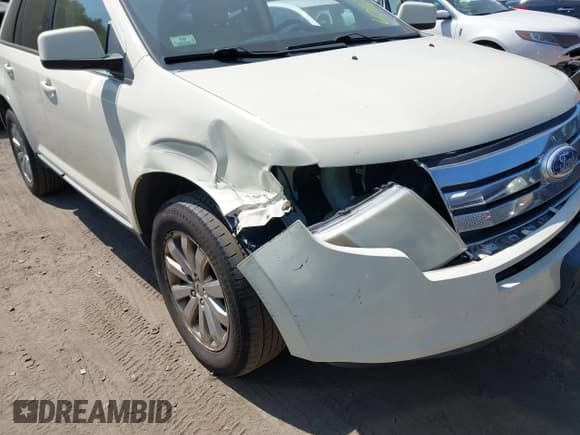 ✅ 2008 Ford Edge Limited • VIN: 2FMDK49C48BB49310 • Lot: 42924817. Wystawiony na IAAI z przebiegiem 250 604 mil. Bezpłatny archiwum sprzedaży aukcyjnych z USA i szczegółowy raport historii pojazdu na DreamBid. Zdjęcie 6.