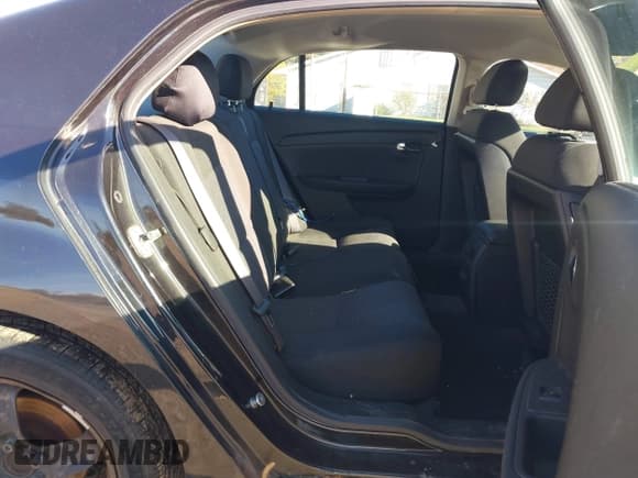 ✅ 2008 Chevrolet Malibu 1LT • VIN: 1G1ZH57B284238532 • Lot: 43545694. Listed on IAAI with 104,370 mi. Free auction sales archive from the USA and detailed vehicle history report at DreamBid. Image 8.