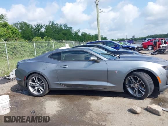 ✅ 2021 Chevrolet Camaro 1LS • VIN: 1G1FB1RX7M0132519 • Lot: 42117763. Listed on IAAI with 46,304 mi. Free auction sales archive from the USA and detailed vehicle history report at DreamBid. Image 13.