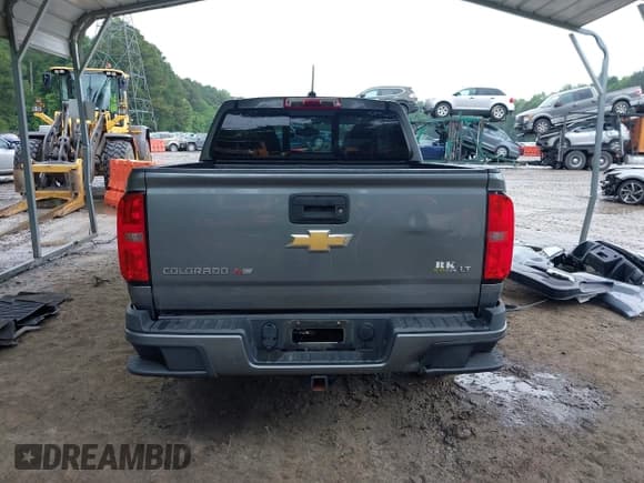 ✅ 2018 Chevrolet Colorado 4WD LT • VIN: 1GCGTCEN6J1146104 • Lot: 42338356. Listed on IAAI with 71,043 mi. Free auction sales archive from the USA and detailed vehicle history report at DreamBid. Image 17.