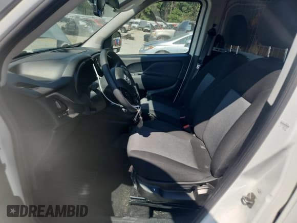 ✅ 2022 Ram ProMaster City Cargo Tradesman • VIN: ZFBHRFAB9N6Y37669 • Lot: 70559035. Listed on Copart with 31,958 mi. Free auction sales archive from the USA and detailed vehicle history report at DreamBid. Image 7.