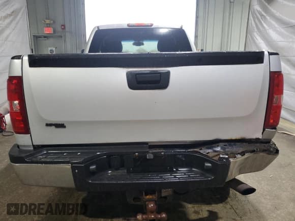 ✅ 2012 Chevrolet Silverado 2500HD LT • VIN: 1GC2KXCG1CZ352458 • Lot: 87028325. Wystawiony na Copart z przebiegiem 112 786 mil. Bezpłatny archiwum sprzedaży aukcyjnych z USA i szczegółowy raport historii pojazdu na DreamBid. Zdjęcie 6.