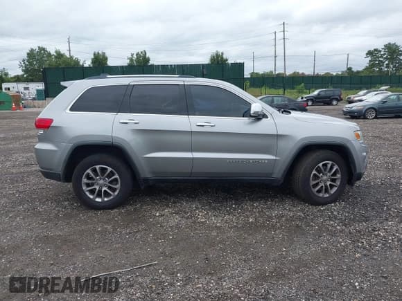 ✅ 2015 Jeep Grand Cherokee Limited • VIN: 1C4RJFBG1FC116283 • Лот: 43050629. Опубликован ранее на IAAI с пробегом 134 643 миль. Бесплатный доступ к архиву аукционных продаж из США и подробный отчёт об истории автомобиля на DreamBid. Изображение 13.