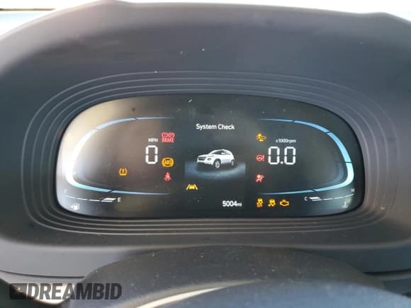 ✅ 2025 Hyundai Venue SEL • VIN: KMHRC8A34SU380537 • Lot: 86080655. Listed on Copart with 5,004 mi. Free auction sales archive from the USA and detailed vehicle history report at DreamBid. Image 9.