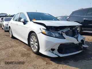 2020 Toyota Camry LE with VIN 4T1C11AK8LU385624, listed as a IAAI auction lot 43124705 with 41,426 mi miles and . Bid and sale history available at DreamBid. Image 1.