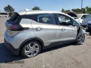 ✅ 2022 Chevrolet Bolt EV 1LT • VIN: 1G1FW6S00N4123556 • Lot: 59592744. Wystawiony na Copart z przebiegiem Nie podano. Bezpłatny archiwum sprzedaży aukcyjnych z USA i szczegółowy raport historii pojazdu na DreamBid. Zdjęcie 3.