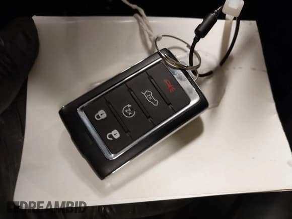 ✅ 2024 Jeep Wagoneer Series II • VIN: 1C4SJVBP3RS172571 • Lot: 43922807. Wystawiony na IAAI z przebiegiem 50 317 mil. Bezpłatny archiwum sprzedaży aukcyjnych z USA i szczegółowy raport historii pojazdu na DreamBid. Zdjęcie 11.